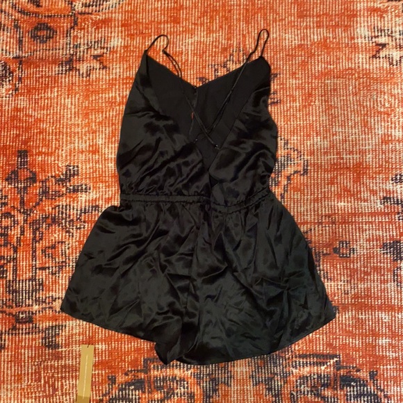 NWT Reformation Trocadero Silk Romper - Picture 6 of 6